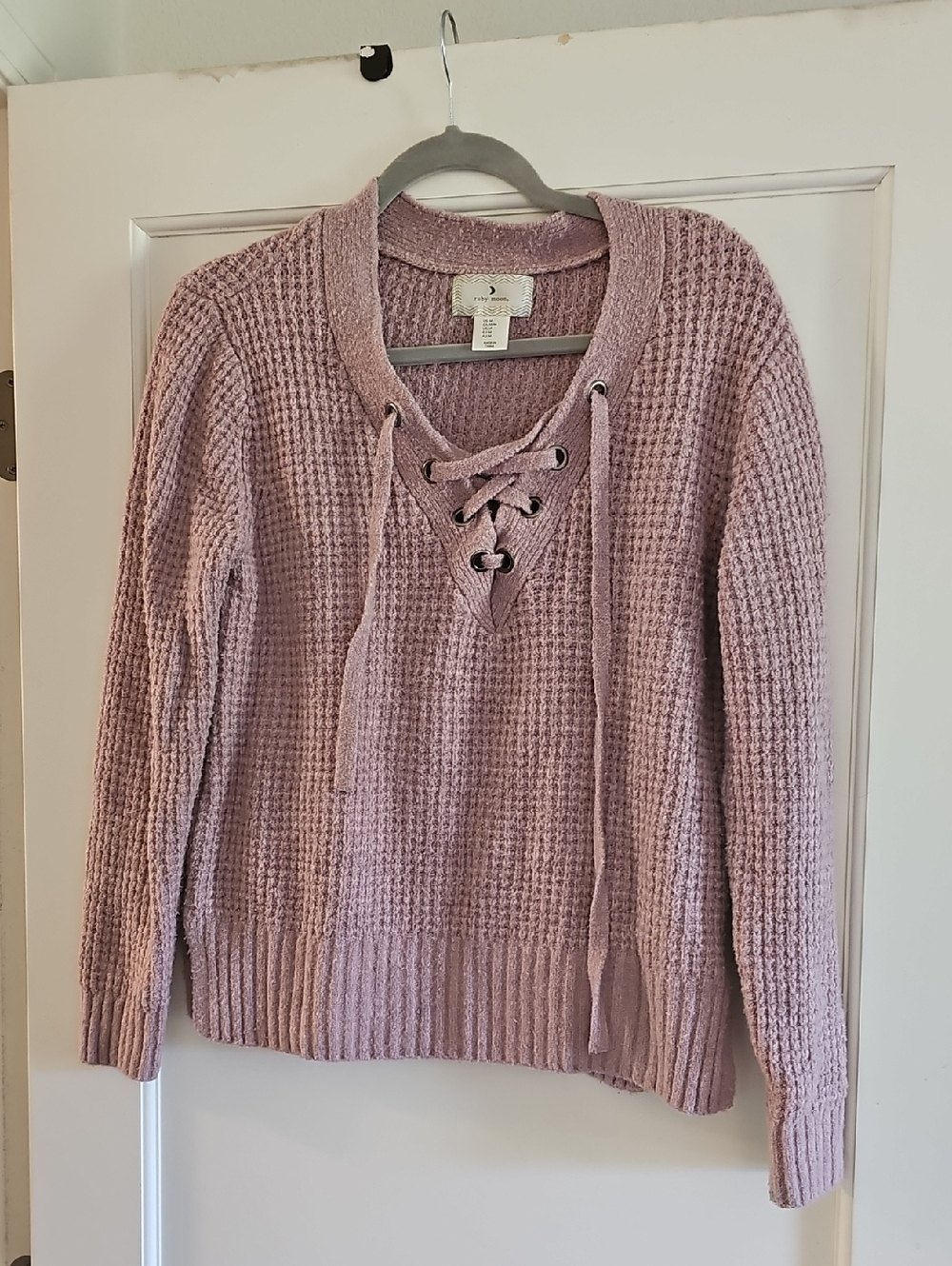 ruby moon Lace-Up Waffle Knit V-Neck Sweater - Light Mauve